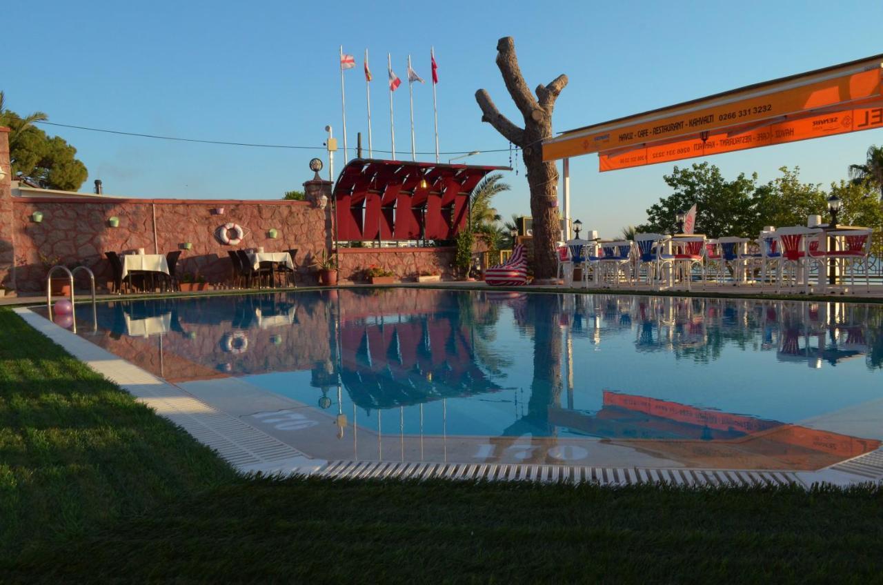 Senar Otel Ayvalı Zewnętrze zdjęcie
